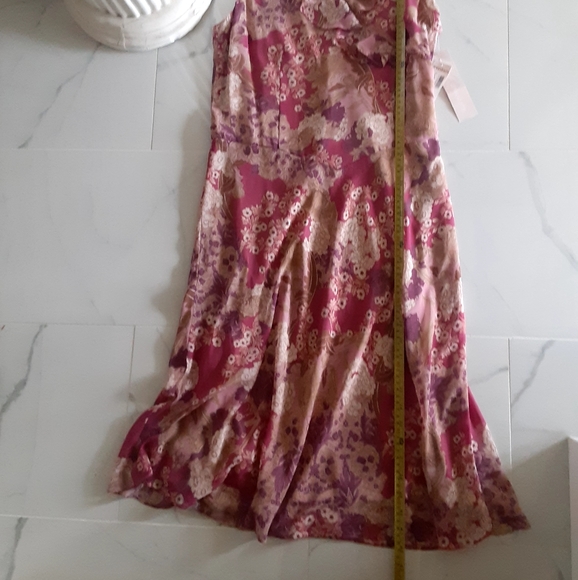 🆕️ Dressbarn NWT V-Neck Sleeveless Spring Summer Size 8 Dress - Picture 11 of 13